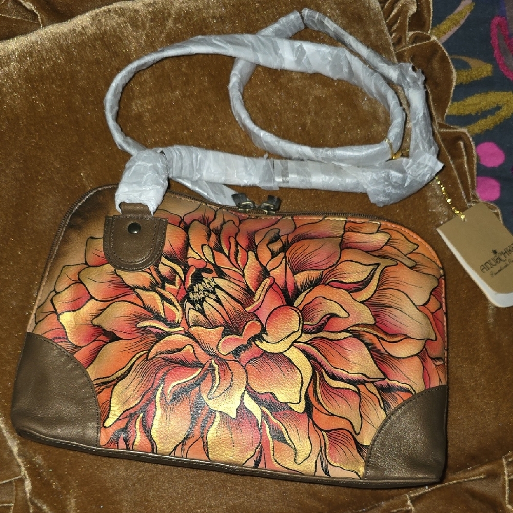 NWT Anuschka Floral Bronze Leather Bag And Matching Coin Purse Set